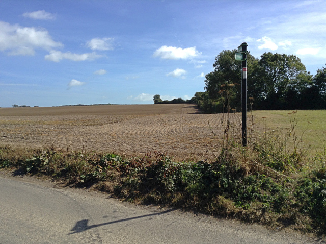 To Hangman's Lane from the Martin to Ripple Road