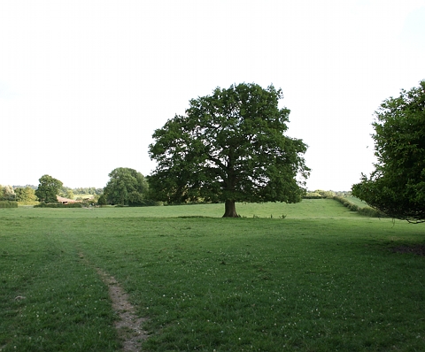 Manned ticket Kemps Farm